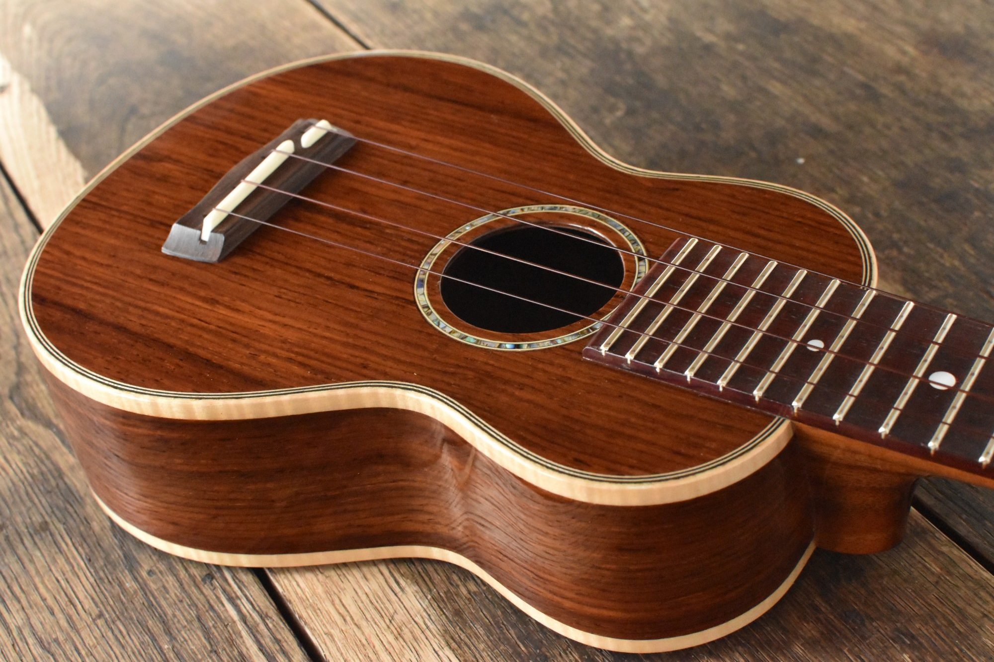 夢弦堂 Soprano Longneck Cocobolo | Quiet Village