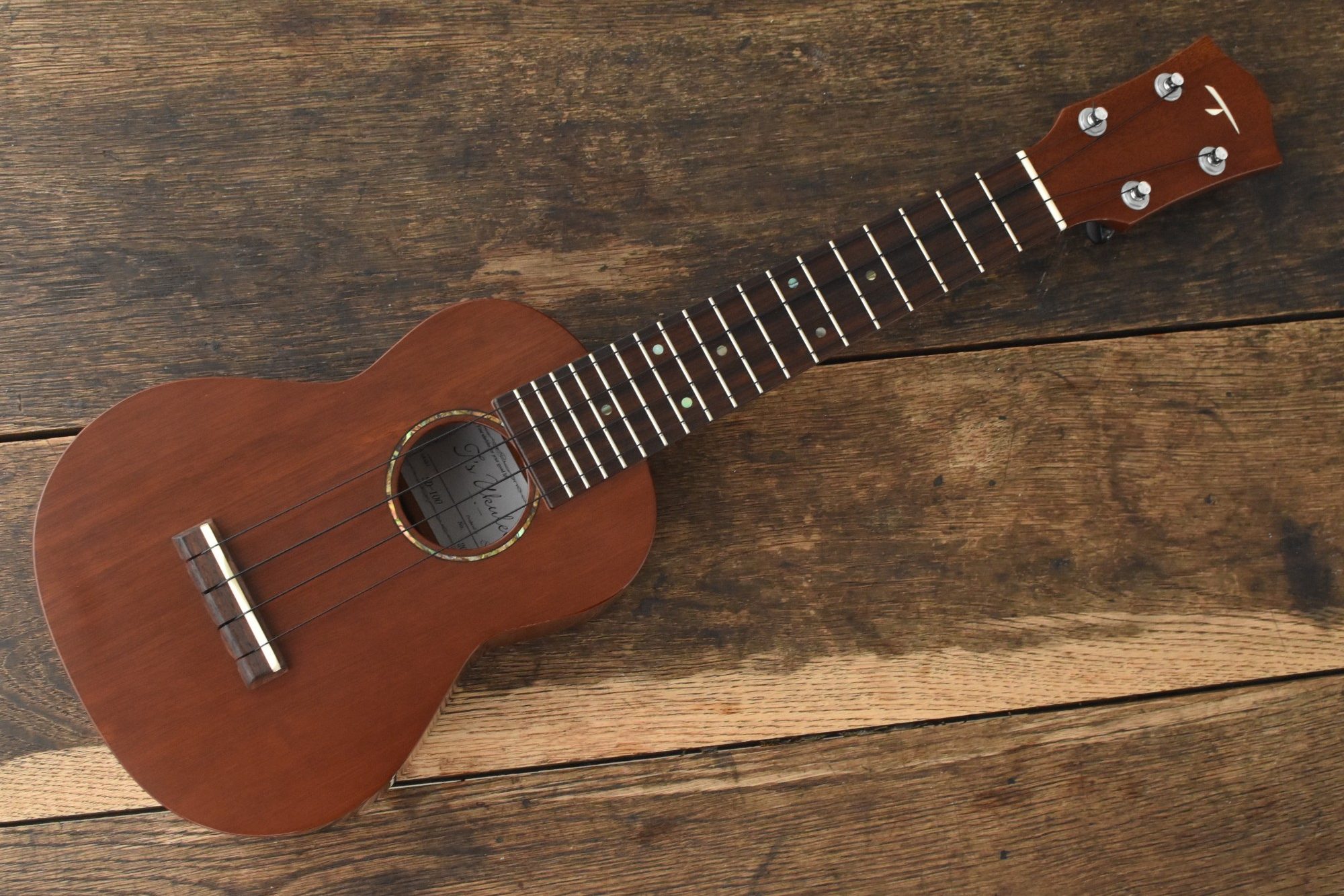 T's Ukulele Soprano SD-100 | Quiet Village