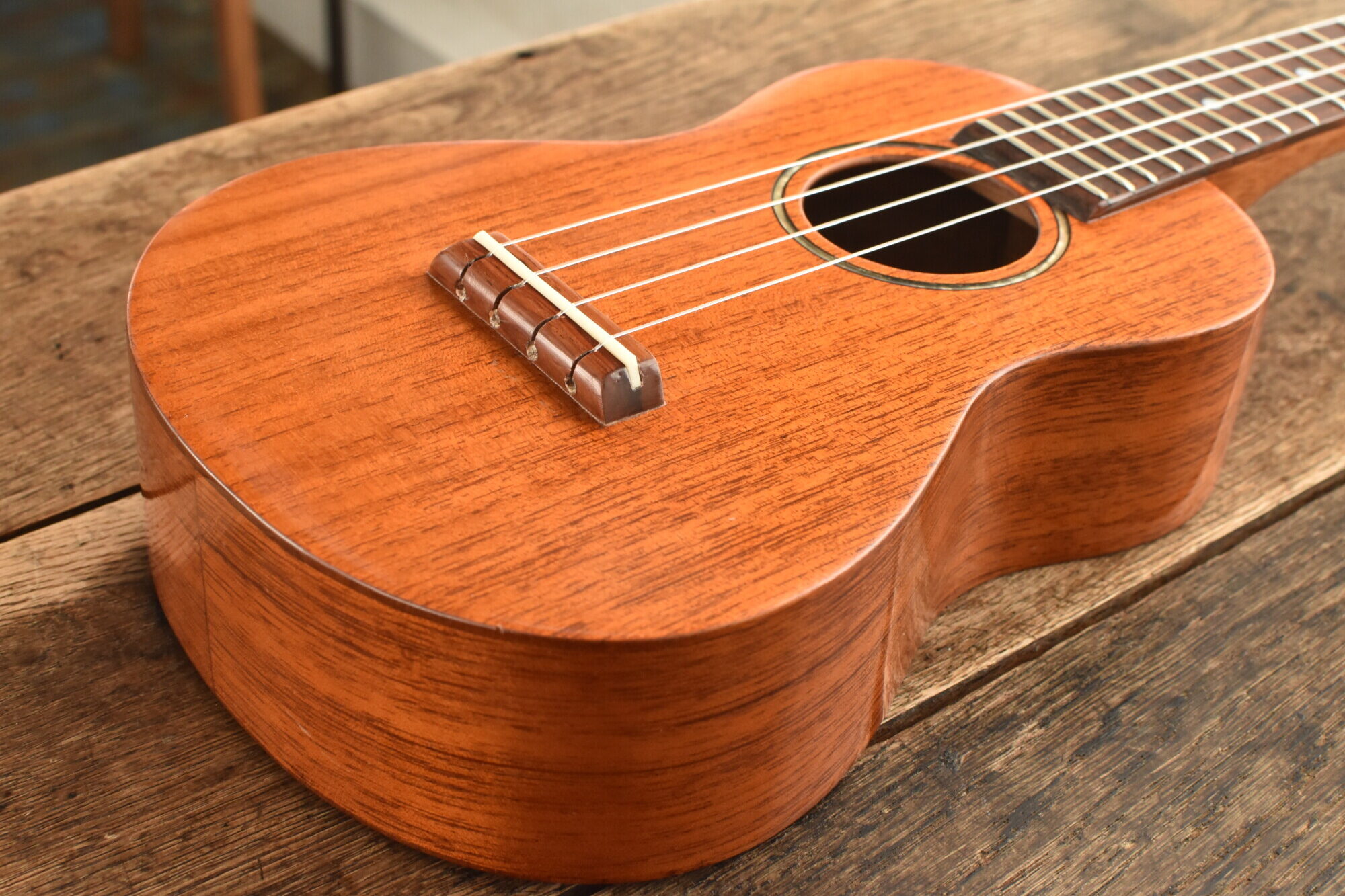 Tangi Soprano Mahogany | Quiet Village