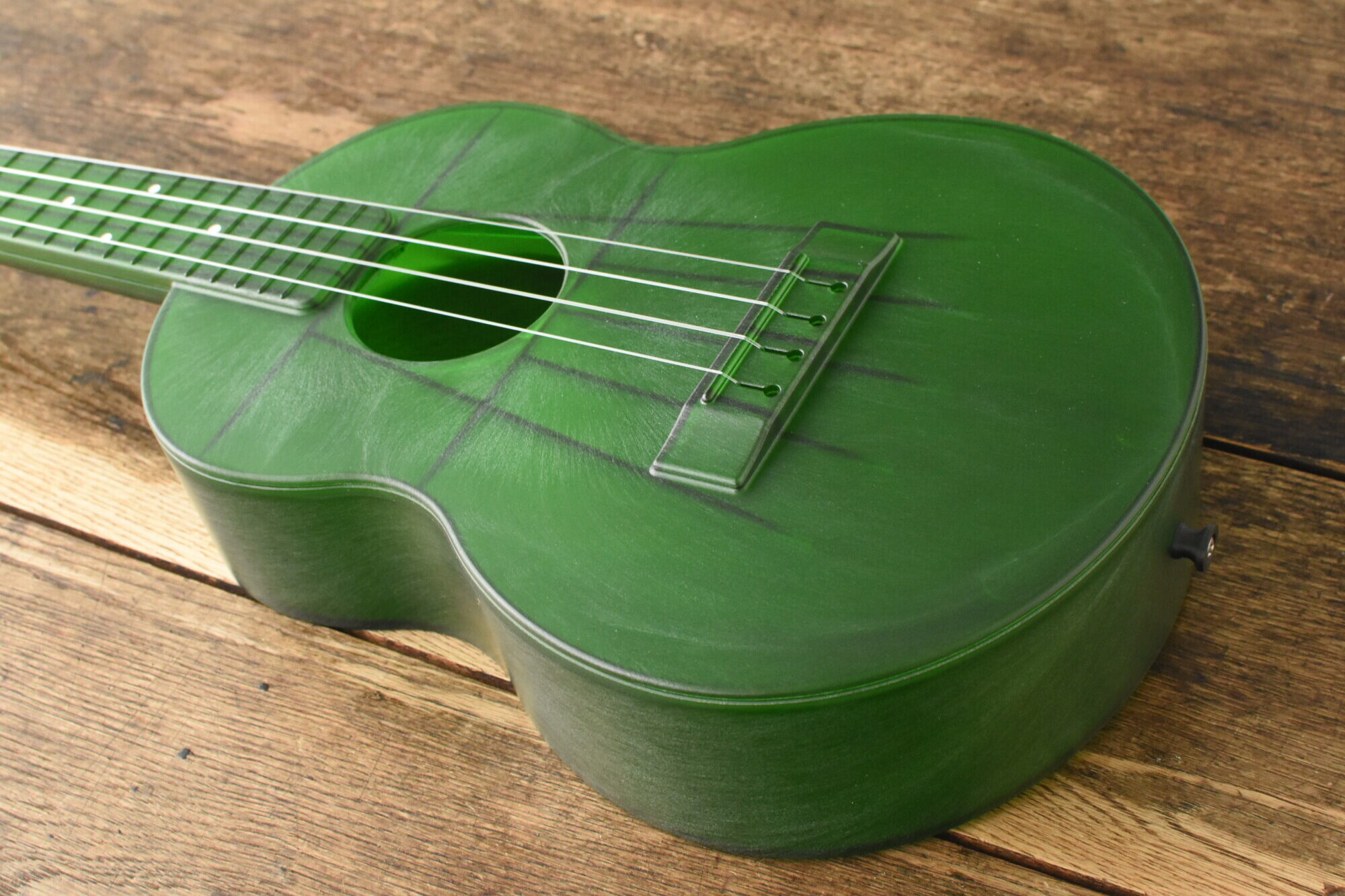 OUTDOOR UKULELE Tenor Green Nickel | Quiet Village